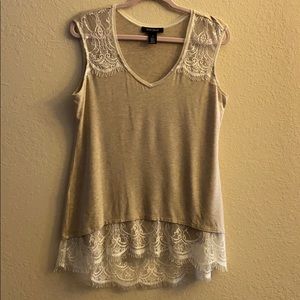 Women’s White House Black Market top